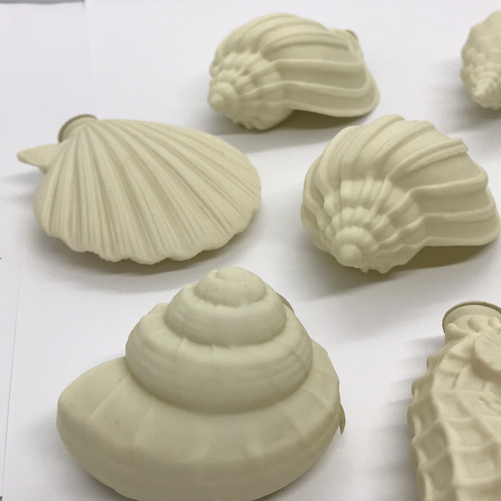 Vintage Old World Christmas Seashell Light Covers - Picture 5 of 6